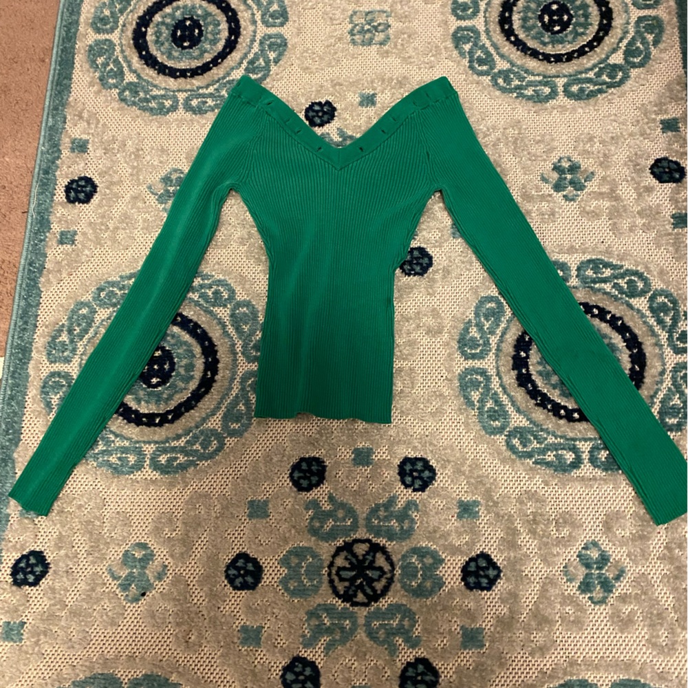 Green Deep V-Neck Long Sleeve